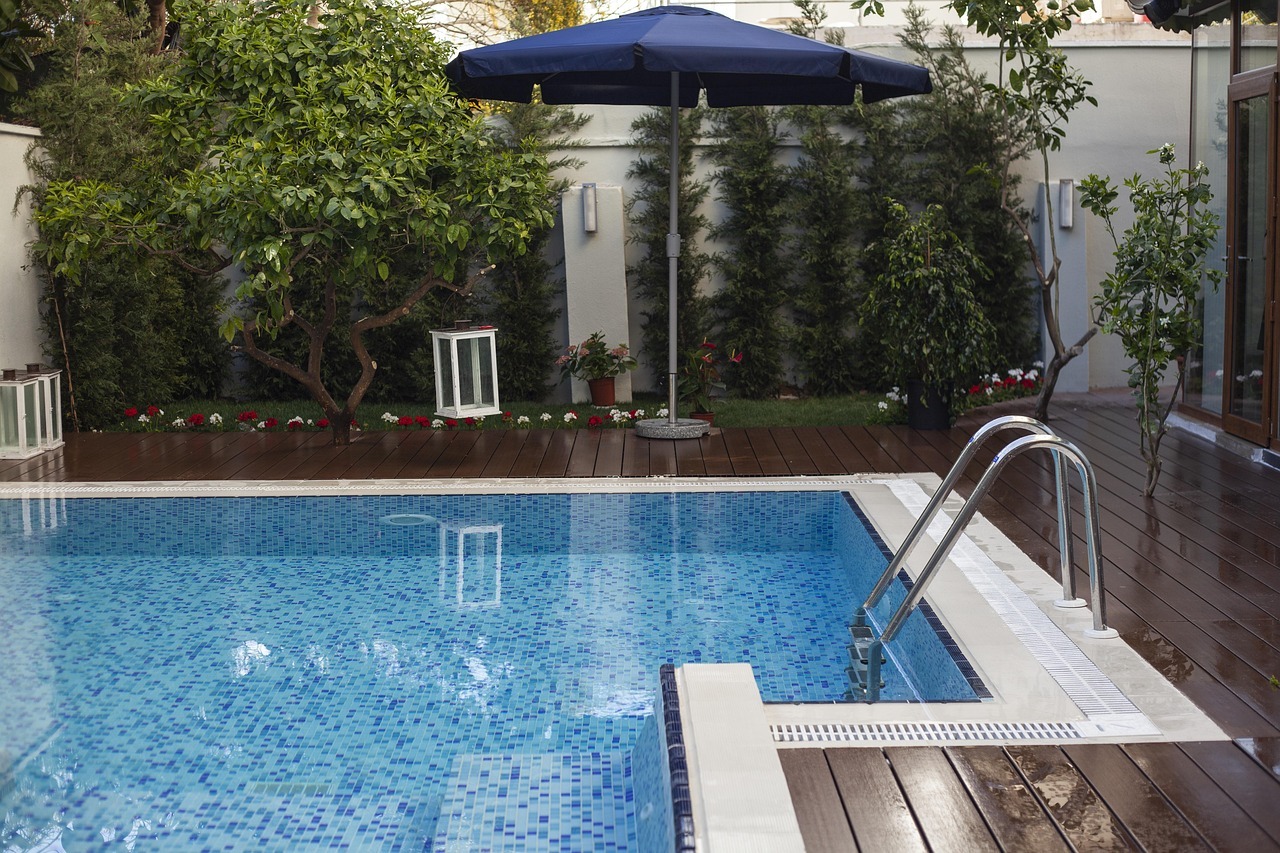 Why Regular Cleaning Is Essential for Outdoor and Indoor Pools?